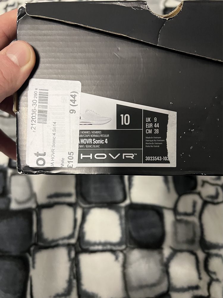 Кросівки Under Armour Hovr Sonic 4