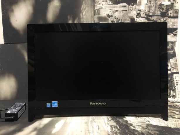 Продам комп'ютер моноблок Lenovo c260