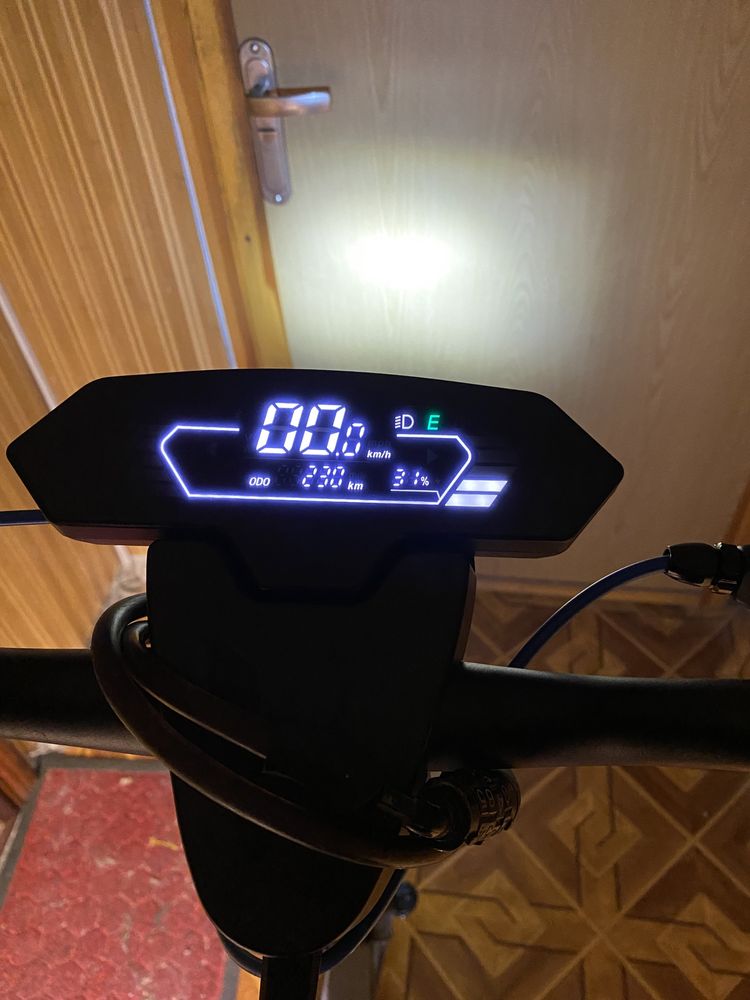 Электросамокат KingSong N12 Pro 858 Wh Electric Scooter