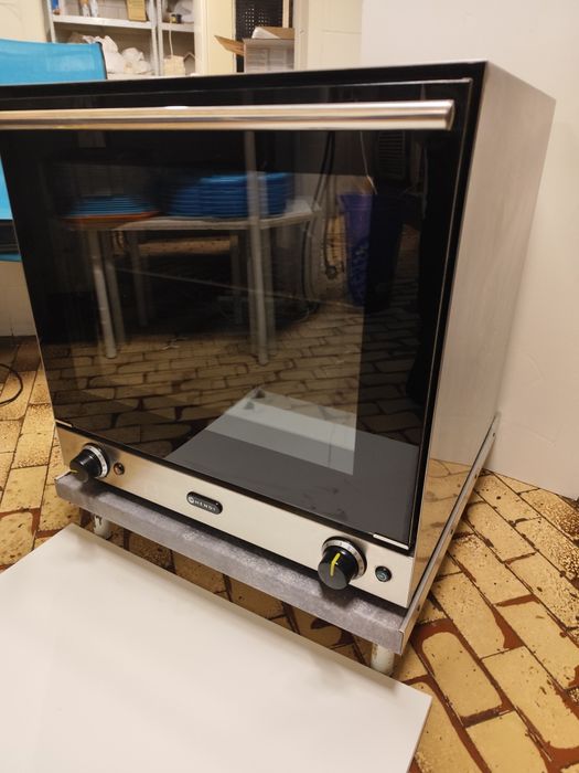 Piec konwekcyjny Hendi