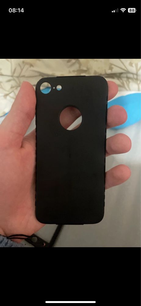 Czarne etui do iPhone’a 7