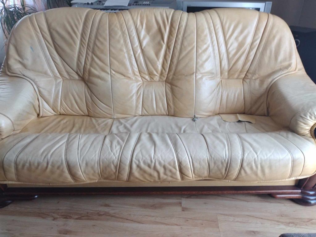 Sofa + 2 fotele zestaw wypoczynkowy Chester z drewna i skóry