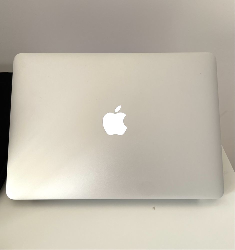 MacBook Air 13” – Edição Limitada Apple