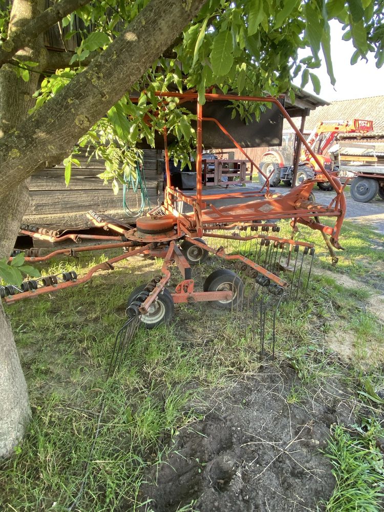 Zgrabiarka KUHN 4101