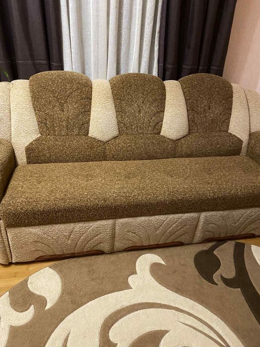 Продається диван з кріслами в хорошому стані. Viber +447400858666 Люба