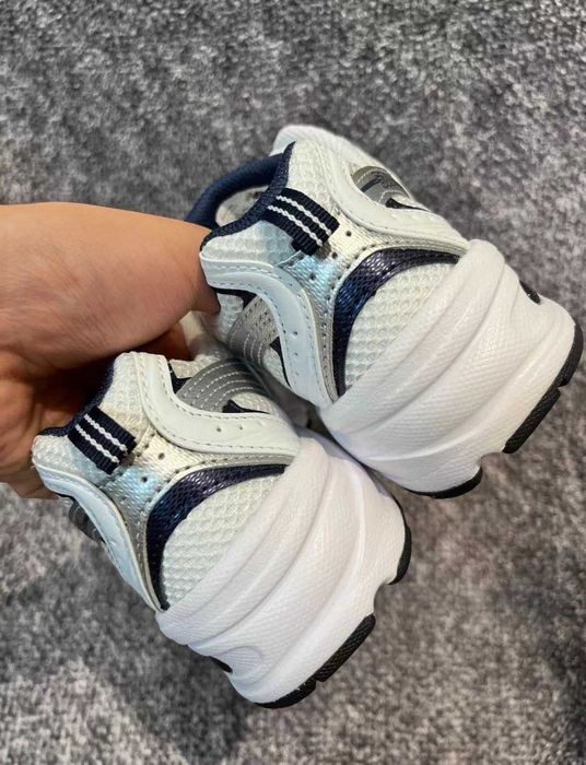 Promocja*Moda Męskie Biały unisexSzybkawysyłka Nowy z metka Rozm.40.5