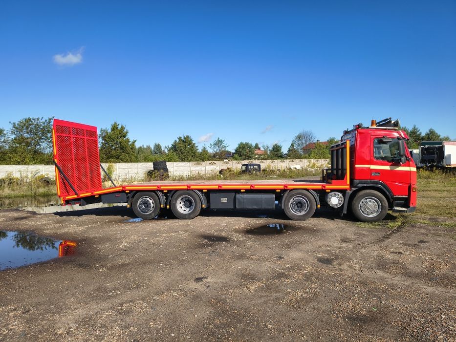 Volvo FH12 8x2 super stan solidny najazd  pomoc drogowa auto laweta