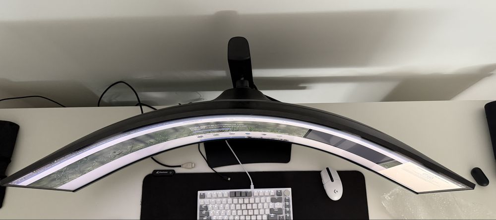 Monitor Gaming Curvo Samsung Odyssey G9 Ls49Cg954 49”