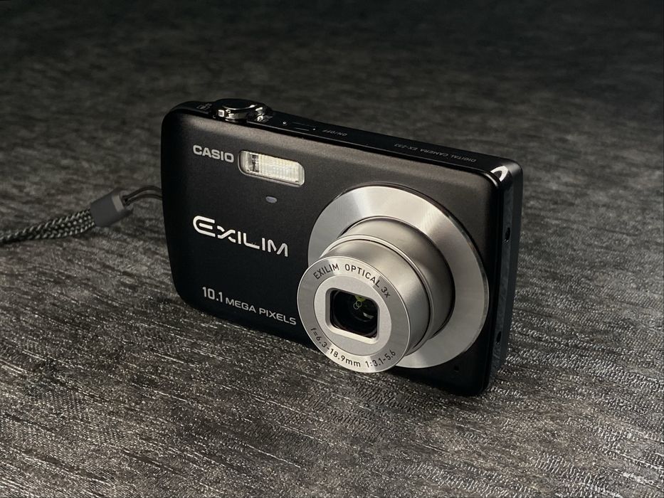 Casio EXILIM Z33 стан нового повний комплект