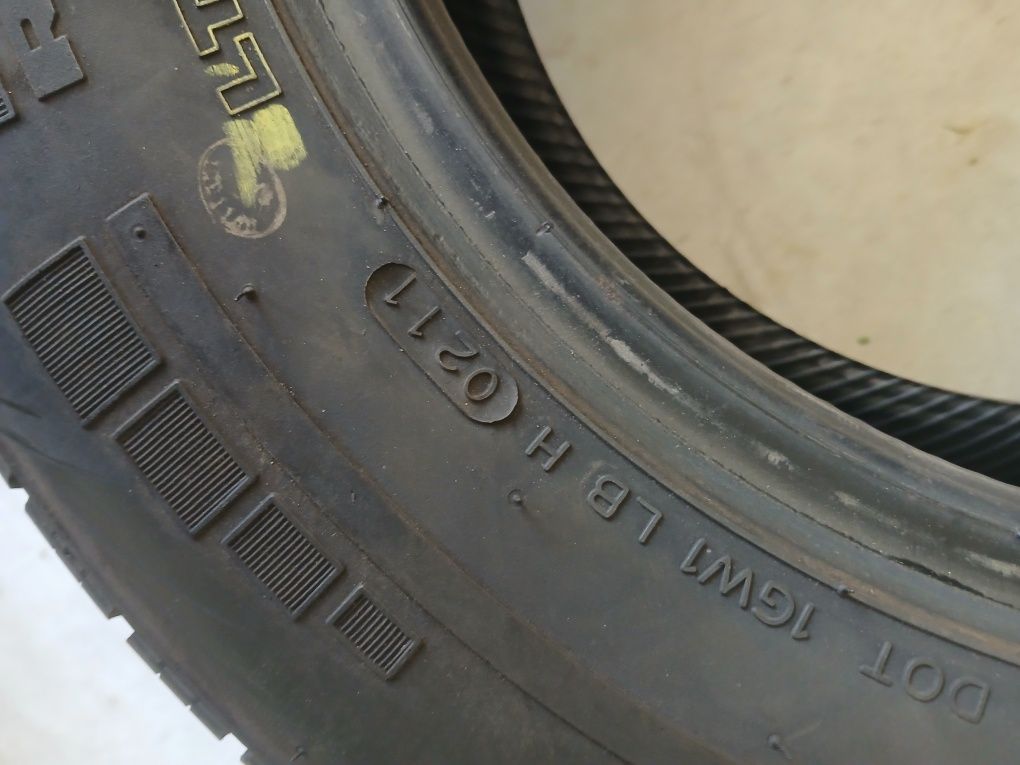 2 pneus 185 r14C hankook