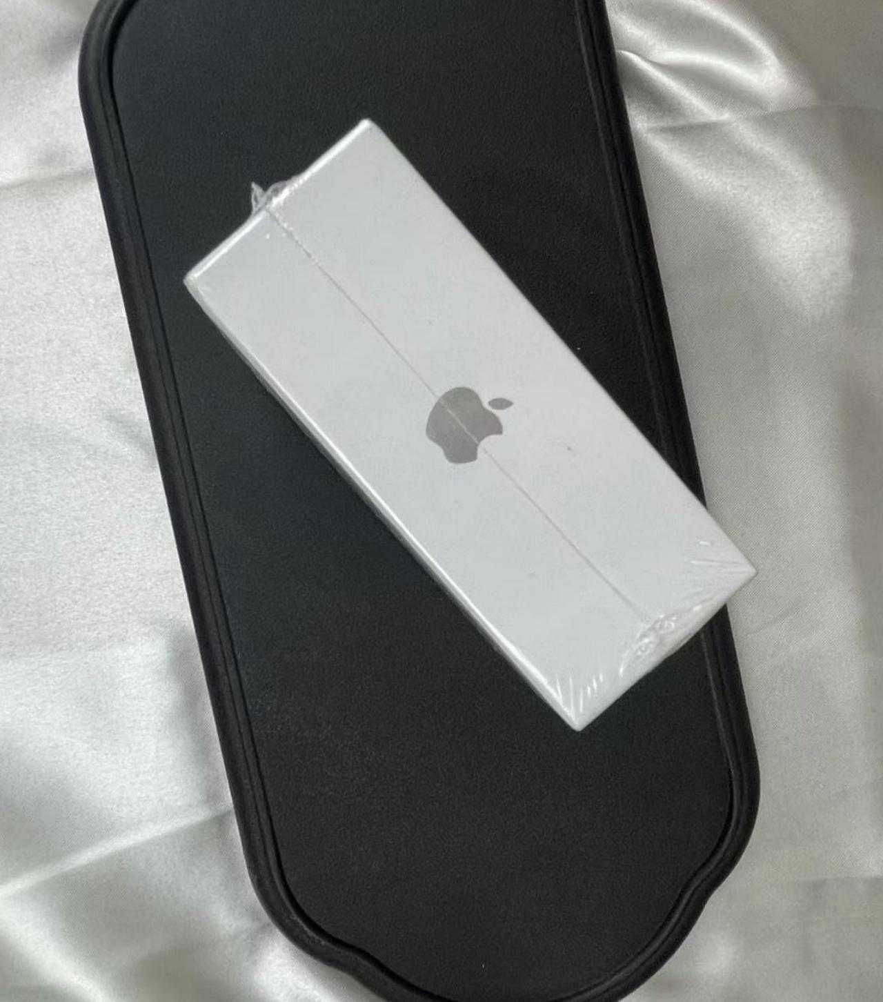 Oryginalne słuchawki A.pple Air Pods 4 A-N-C bluetooth