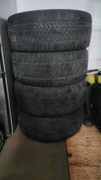 Opony zimowe continetal r18-245/45