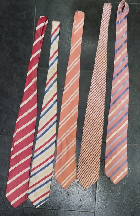 Conjunto de 5 gravatas em seda
