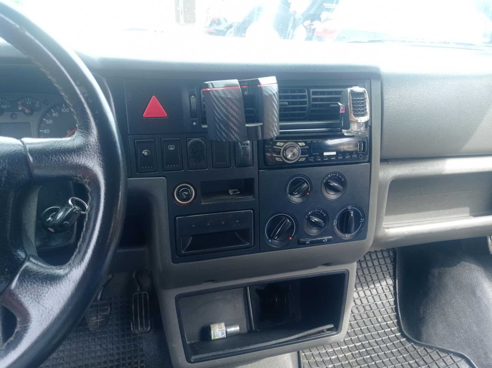 sprzedam vw t4 osobowy