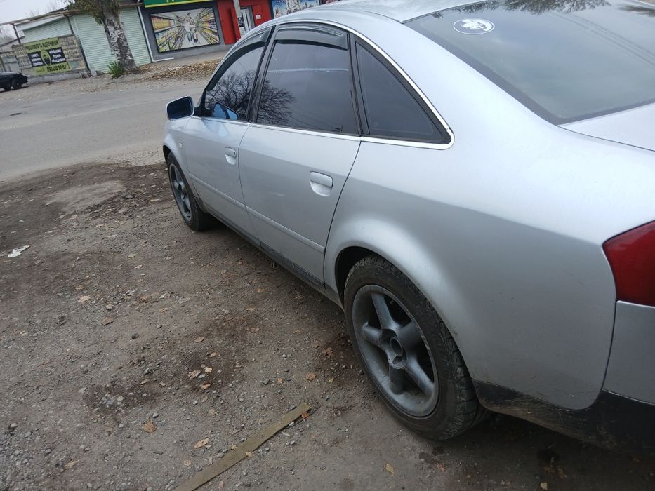 Продам автомобіль возможен обмін на бус