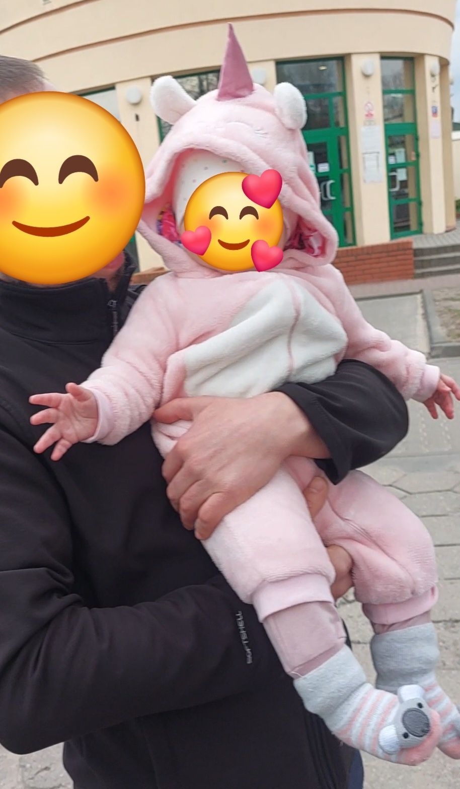 Dres jednoczęściowy dla dziewczynki, rozm. 68