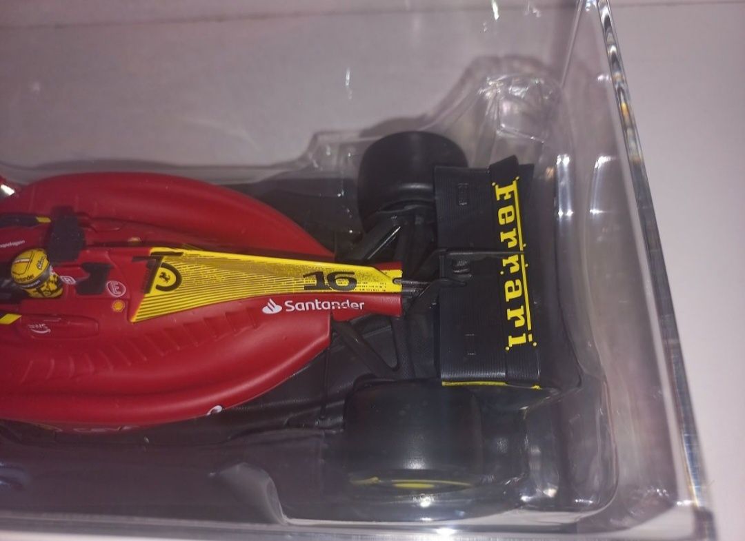 Bburago bolid F1 Ferrari F1-75, Ch. Leclerc, skala 1:24