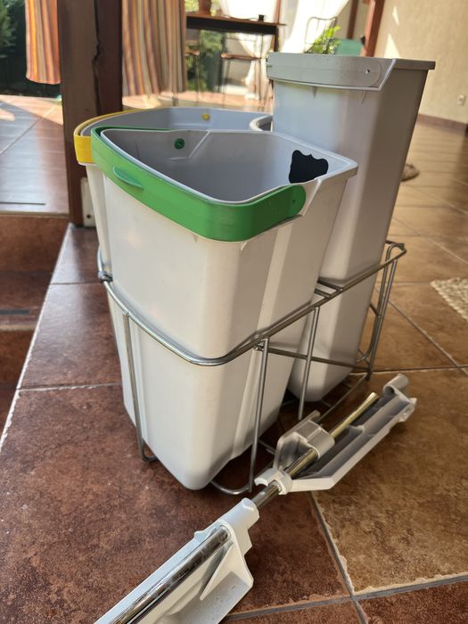 Kosze do segregacji śmieci