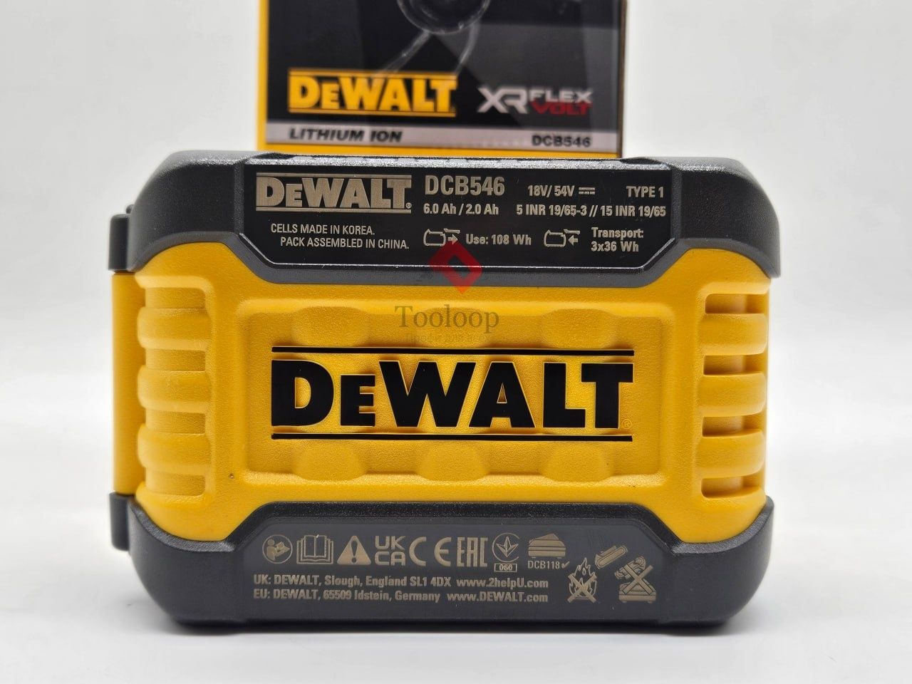 Аккумуляторная батарея DeWALT FLEXVOLT 6.0 Ач 18/54V XR DCB546