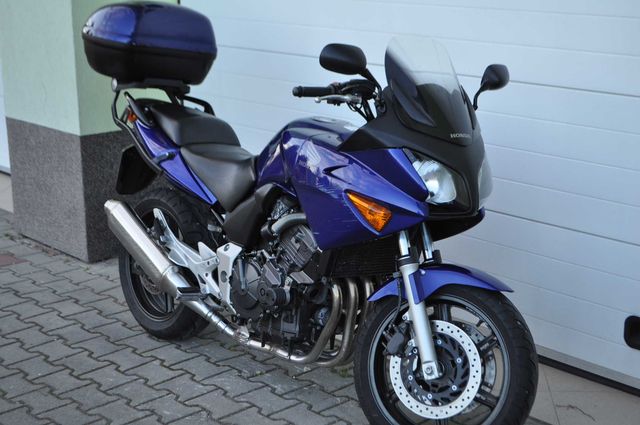 HONDA CBF 600 S r.2004 + KUFER fz6 bandit 650 hornet gsr xj6