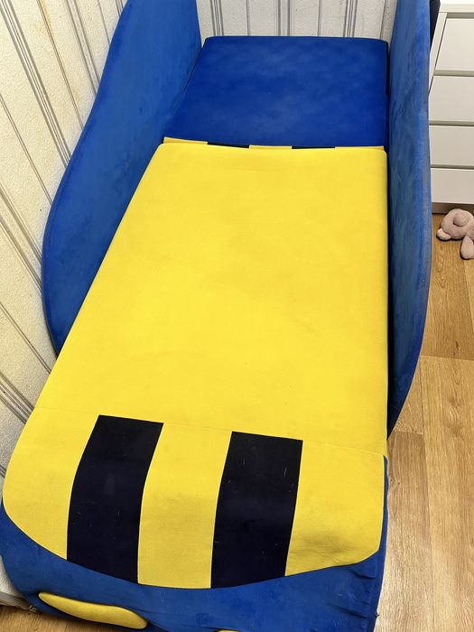 Дитячий розкладний диван