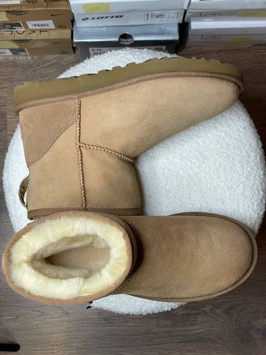 Угги жіночі UGG Classic Mini Ii Boot Beige. Розмір 40. Оригінал!!!