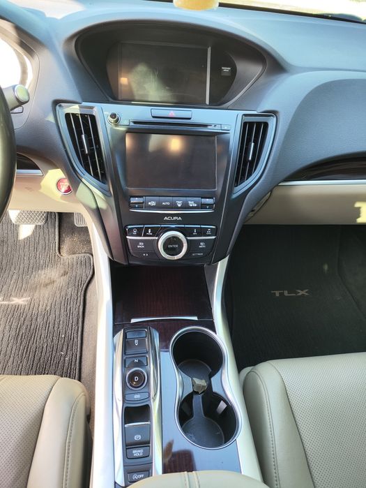 Акура TLX 3.5 2015