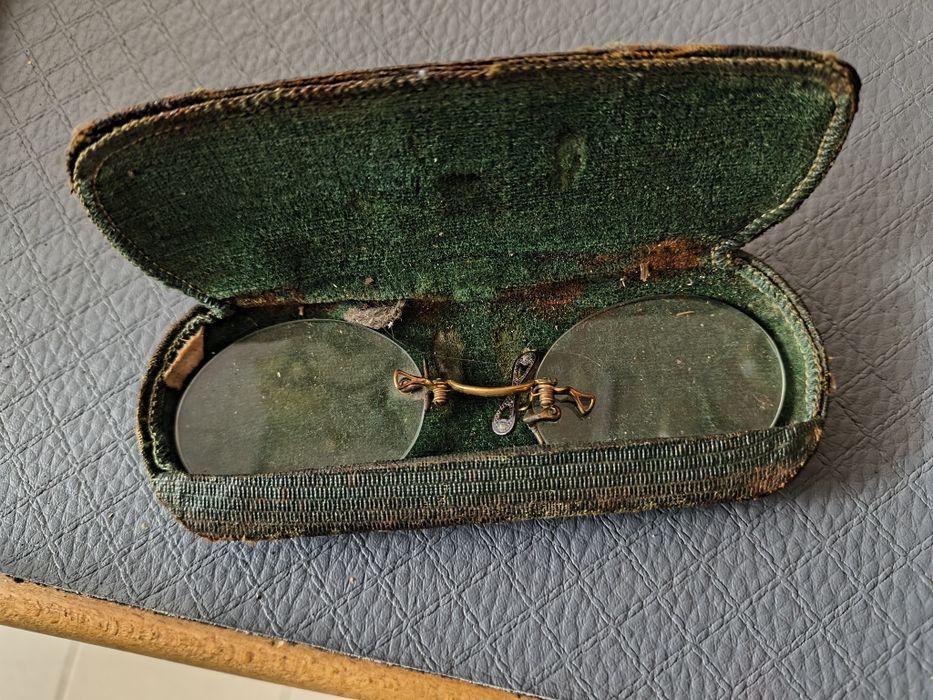 Przedwojenne okulary binokle