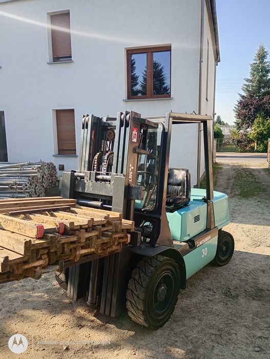 Sprzedam wózek  widłowy Mitsubishi FD 30