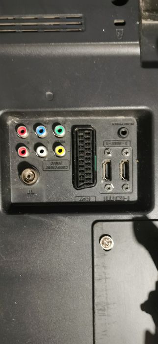 Telewizor Funai 32 z uchwytem