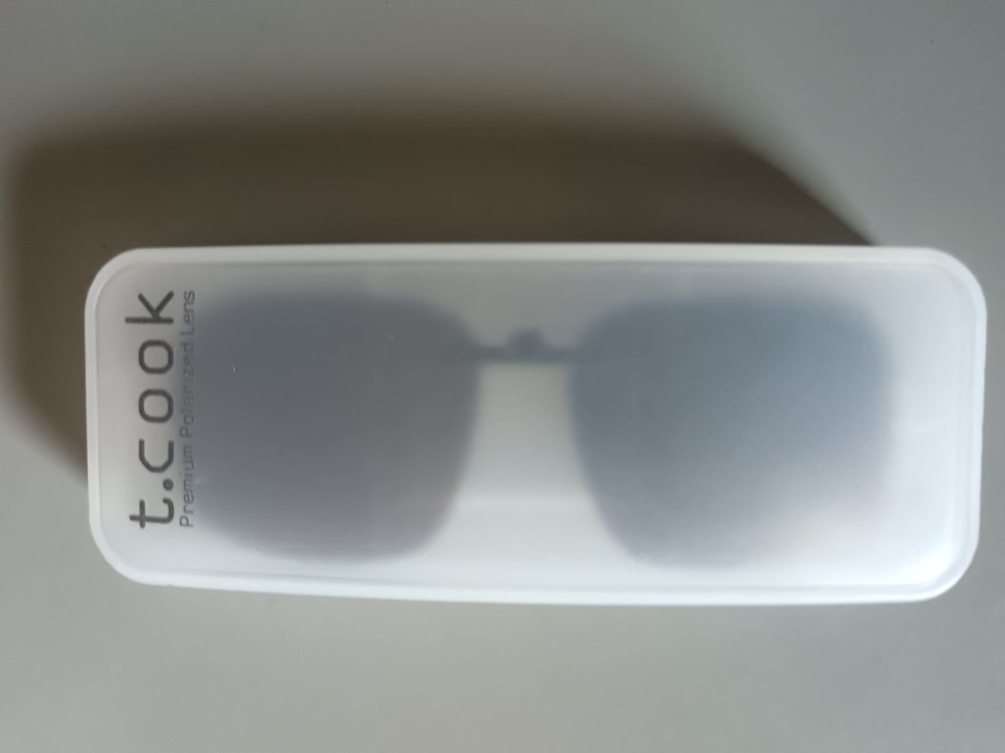 Lentes escuras de adaptação aos óculos