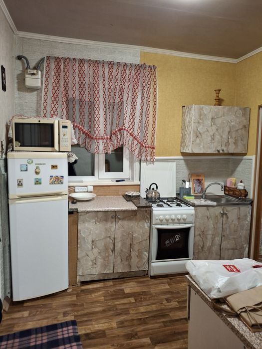 Здам частину будинку