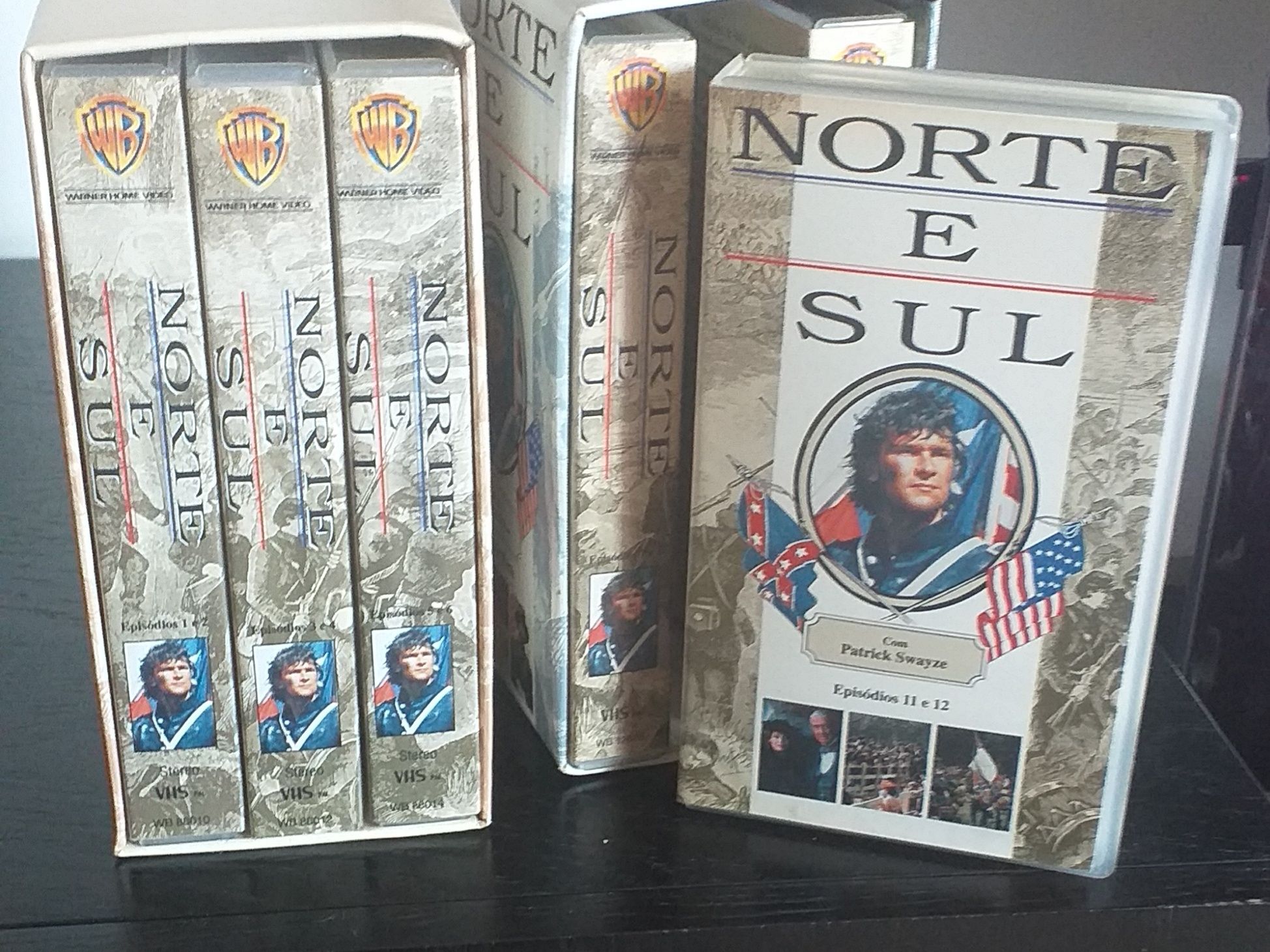 Cassete em VHS da série "Norte Sul"