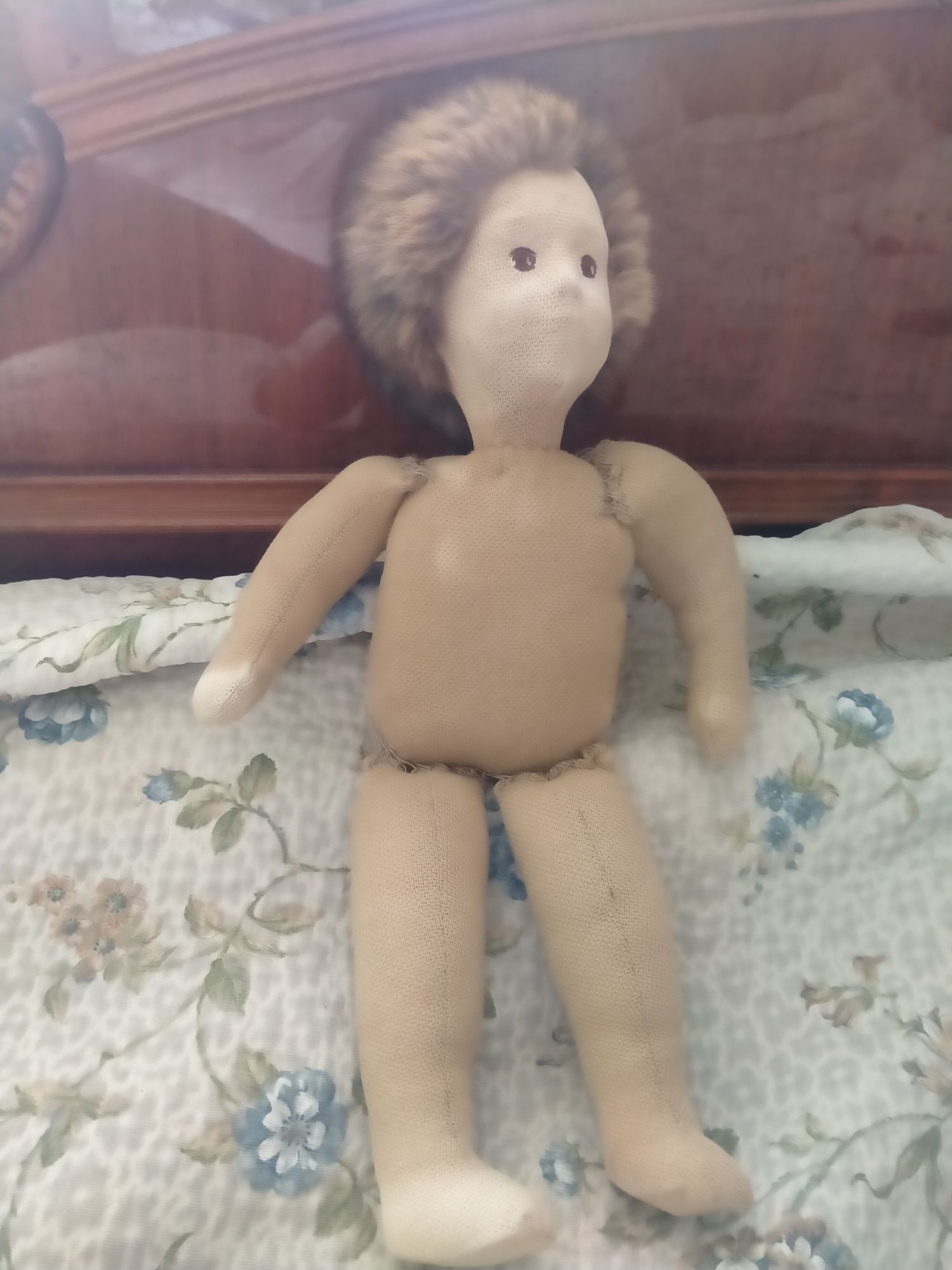 Винтажная текстильная кукла