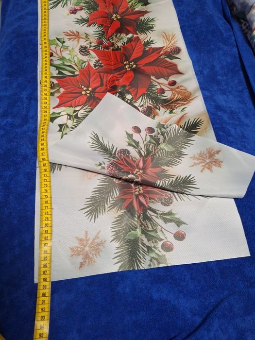 Świąteczny bieżnik