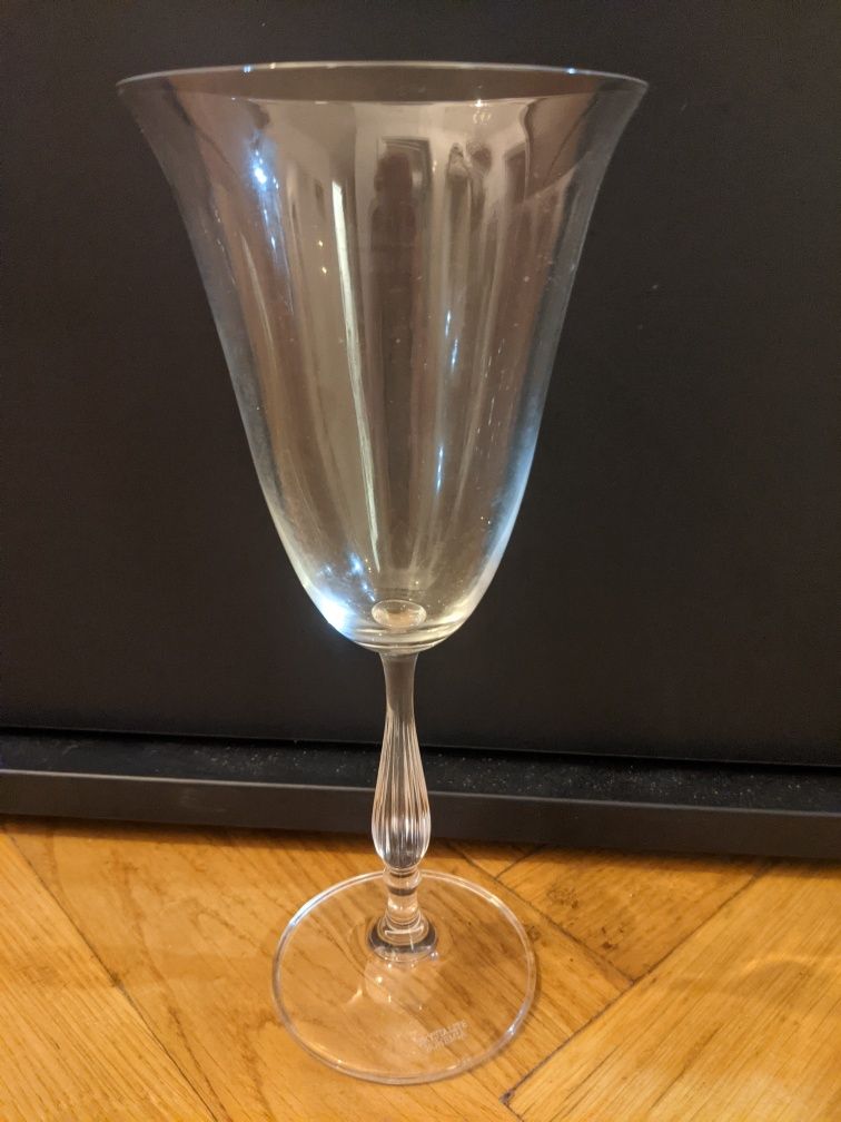 Zestaw kieliszków komplet szkło kieliszek pucharek do wina 0,35 l
