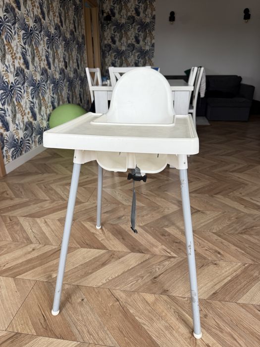 Krzeselko do krmienia Ikea