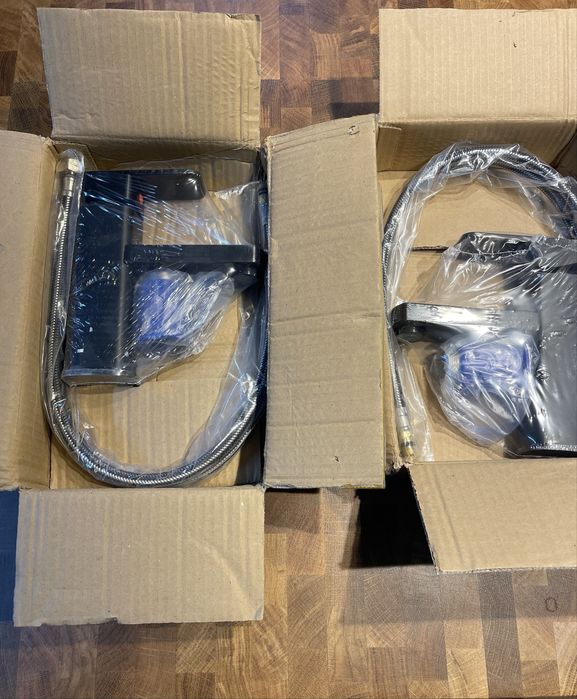 Torneira preta , mono comando, 2 unidades