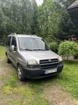 Samochód osobowy Fiat Doblo