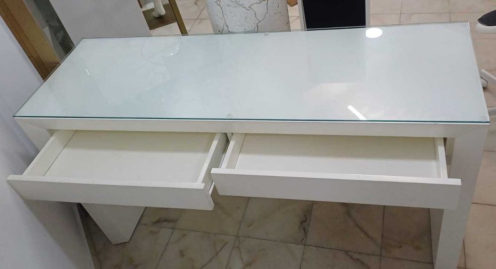 Secretária tampo vidro