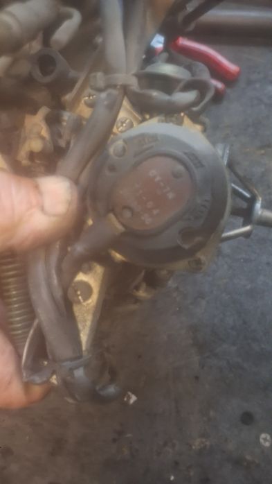 Carburador Nissan sunny II