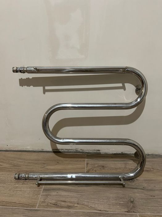 Продам рушникосушарку змійовик б/у