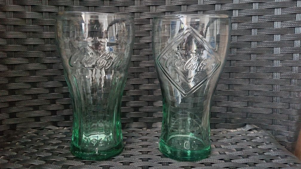 Szklanki kolekcjonerskie Coca Cola 1900, 1916, 1961