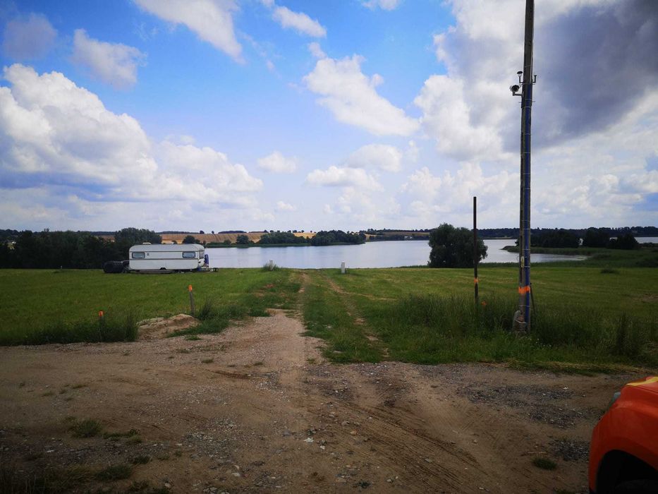 Sprzedaż działka rekreacyjna nad jeziorem