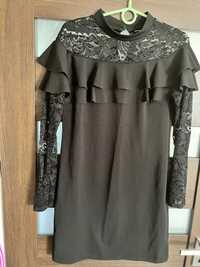 Sukienka czarna z koronka