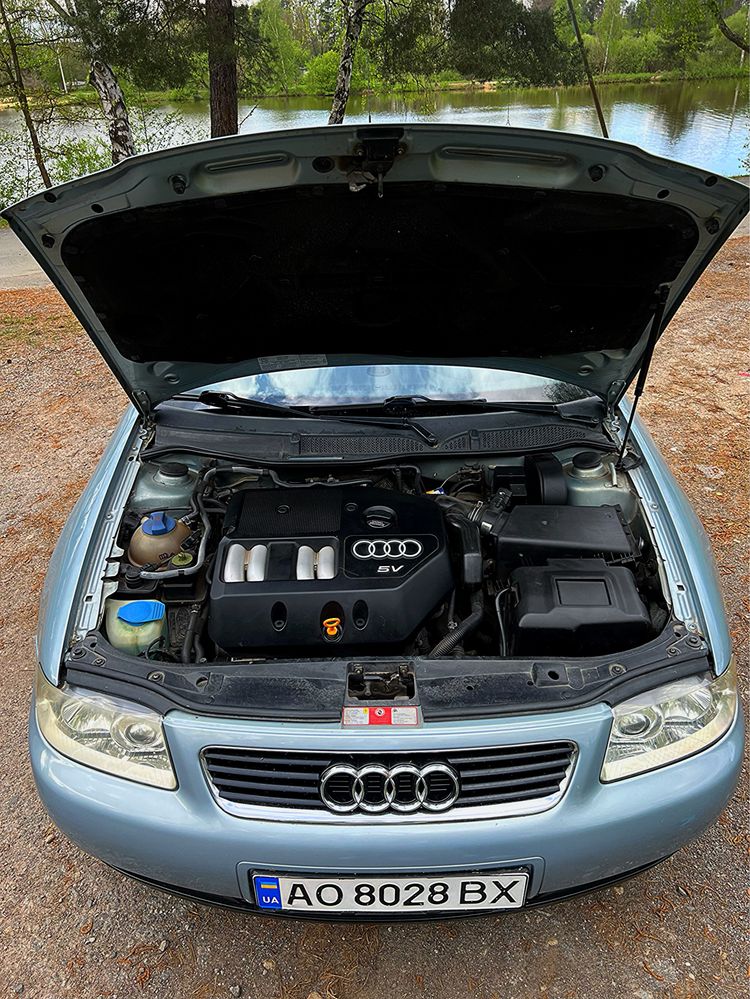 Audi A3 8L 2000р 1.8