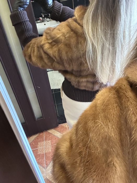 SALE! Норкова шубка сучасного крою  р-р универсальний. Автоледі