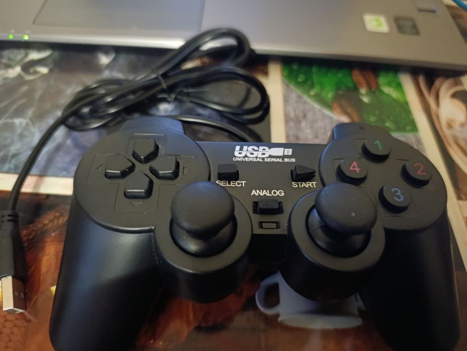 Джойстики все для Сега ,Денди ,PS , есть опт!Кабеля блоки!