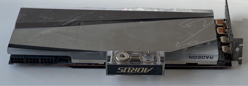 Gigabyte AORUS Radeon RX 6900 XT Xtreme Waterforce WB 16G