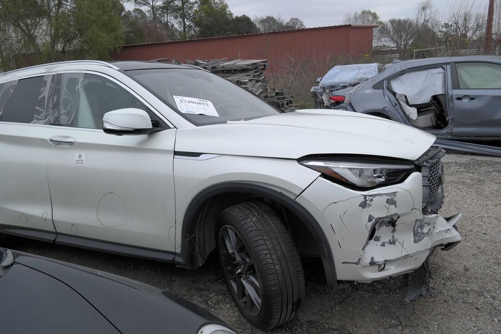 Разборка Инфинити Кью 50 ШРОТ США. Запчасти Infiniti QX50 в наличии